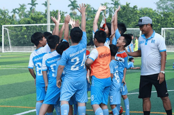 เอกลักษณ์ฟุตบอลพื้นบ้าน